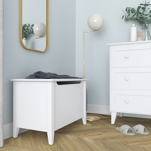 Wooden chest Scandi white