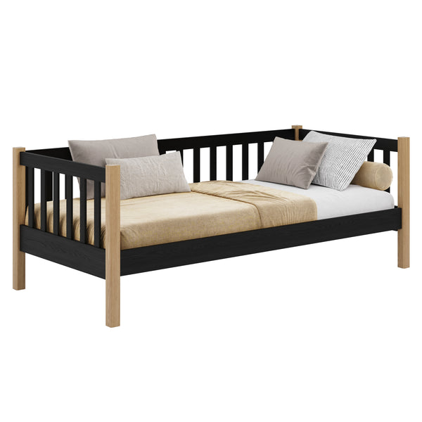 Drewniane łóżko sofa N03 czarny / dąb naturalny – widok ogólny, lite drewno