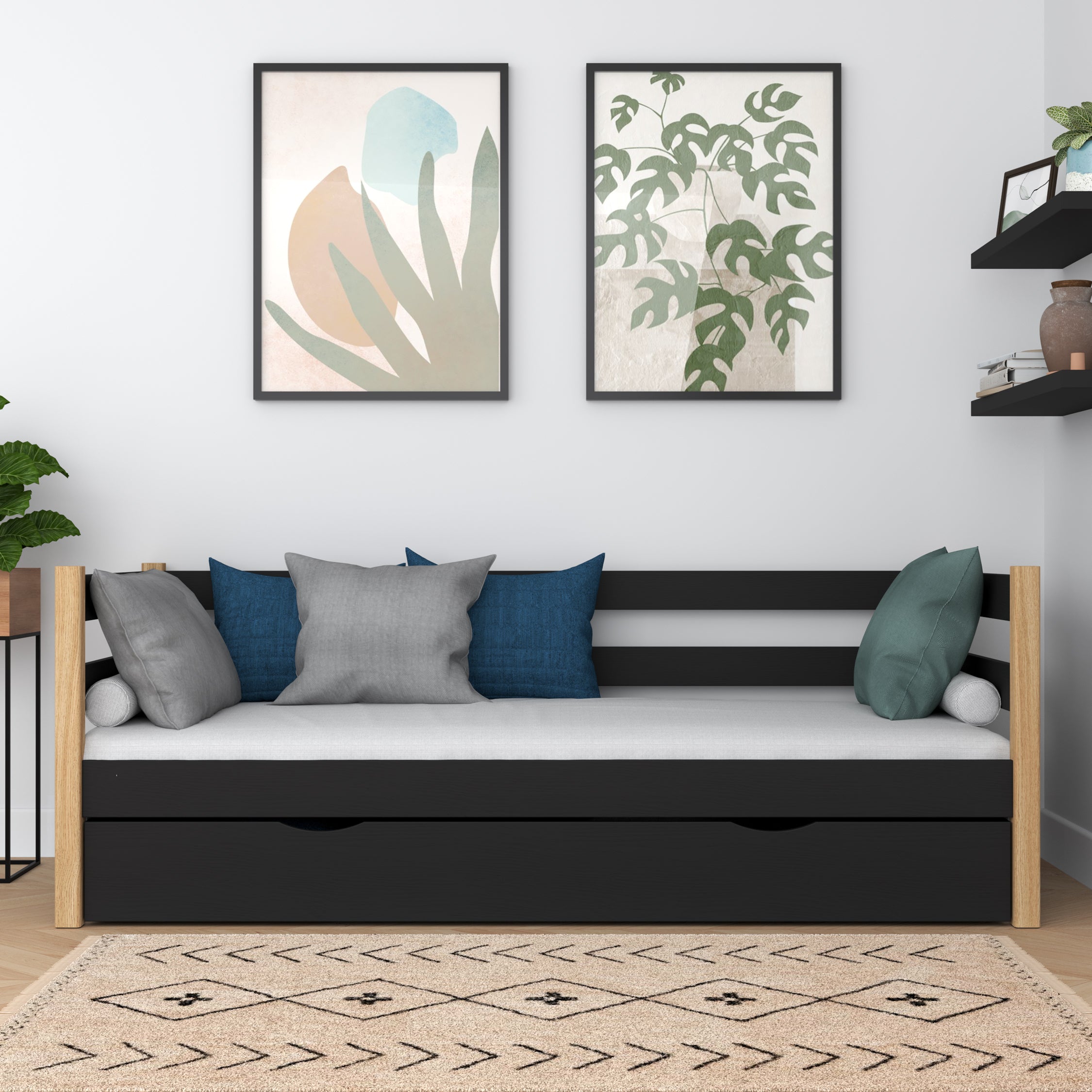 Łóżko sofa drewniane czarno-dębowy – szuflada otwarta, schowek na pościel